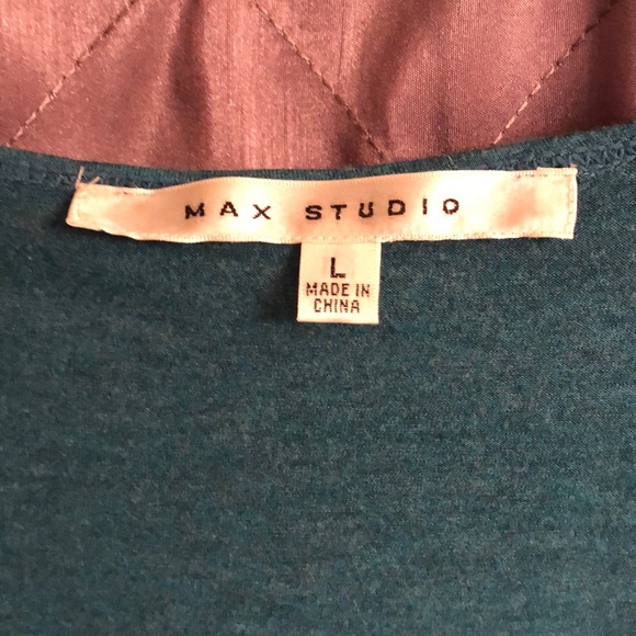 Green blue max studio top - Picture 3 of 3